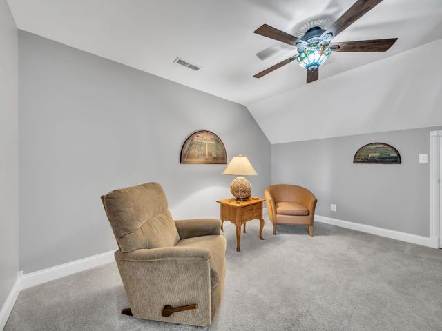 114 Hunt Crest Ct, Clarksville, TN 37043