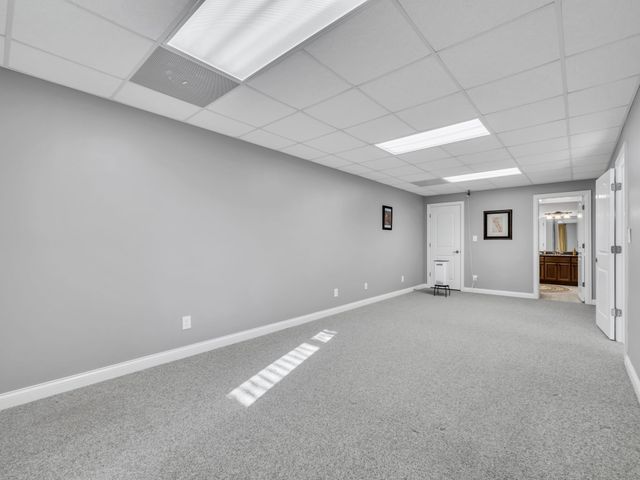 114 Hunt Crest Ct, Clarksville, TN 37043