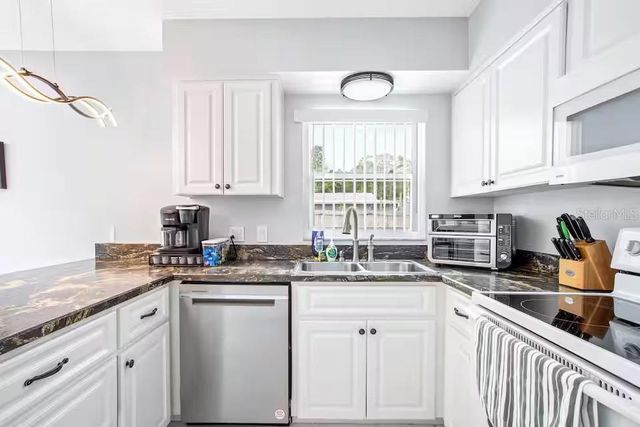 12931 127TH AVENUE, Largo, FL 33774