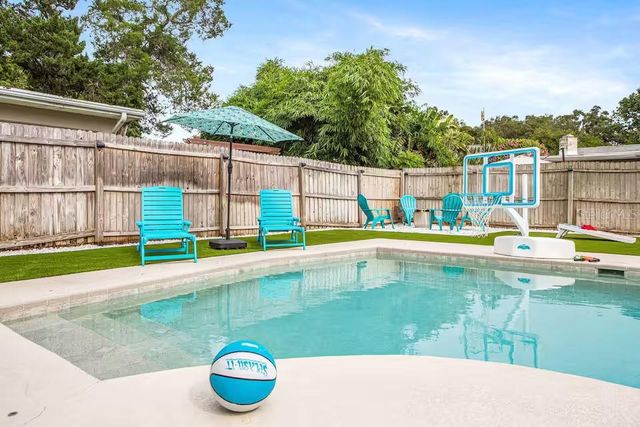 12931 127TH AVENUE, Largo, FL 33774