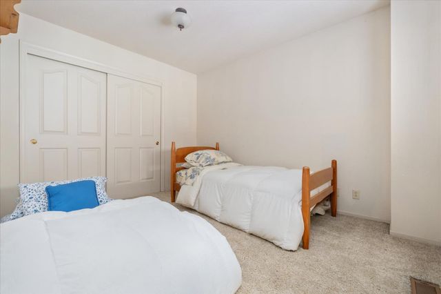 596 Sugarbush Ln, Murphys, CA 95247