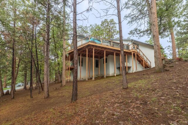 596 Sugarbush Ln, Murphys, CA 95247