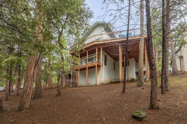 596 Sugarbush Ln, Murphys, CA 95247