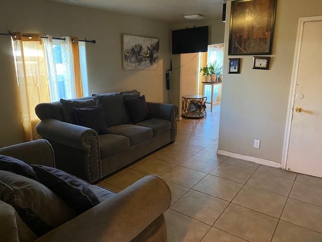 424 S A Street, Madera, CA 93638