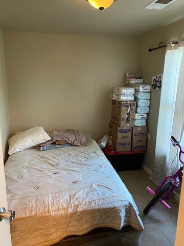 424 S A Street, Madera, CA 93638