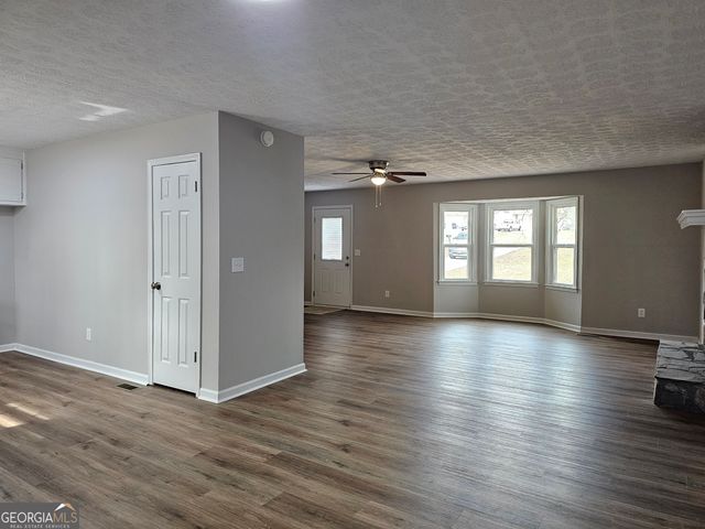 298 Katie Lane, Carrollton, GA 30117