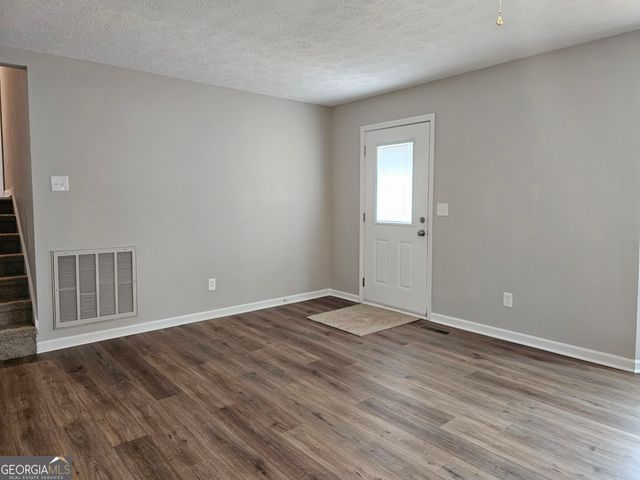 298 Katie Lane, Carrollton, GA 30117