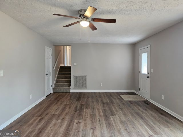 298 Katie Lane, Carrollton, GA 30117