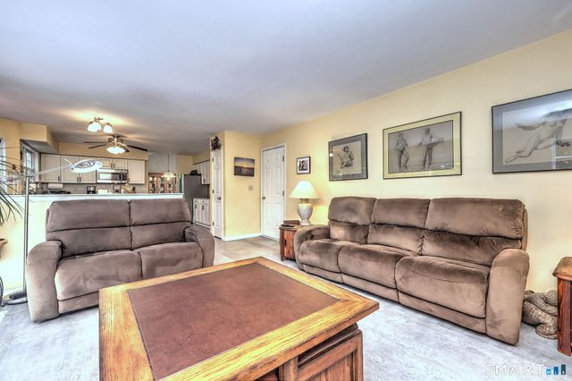 39 Lookout Hill Road, Milford, CT 06461