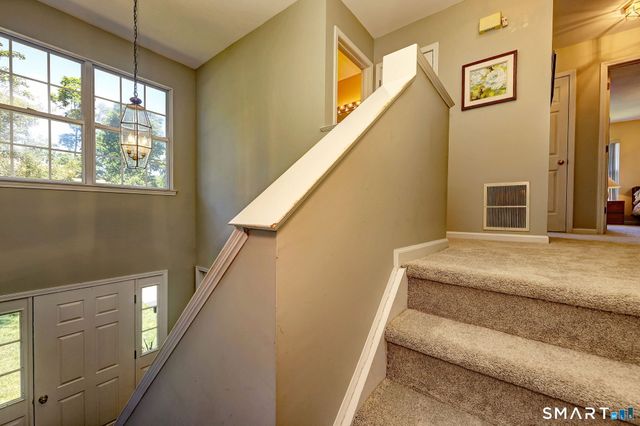39 Lookout Hill Road, Milford, CT 06461