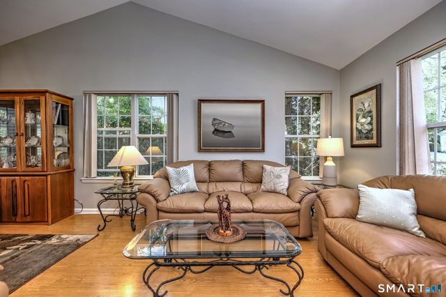 39 Lookout Hill Road, Milford, CT 06461