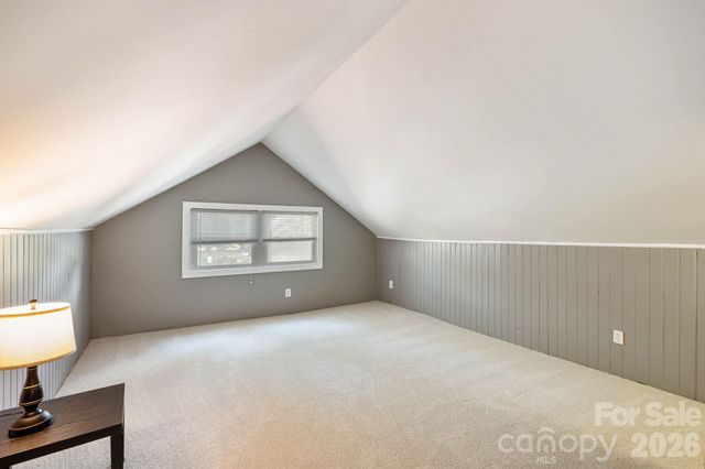 441 8th Avenue Drive NW, Hickory, NC 28601