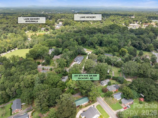 441 8th Avenue Drive NW, Hickory, NC 28601