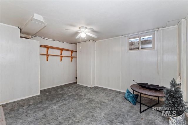 860 N 8th E, Mountain Home, ID 83647