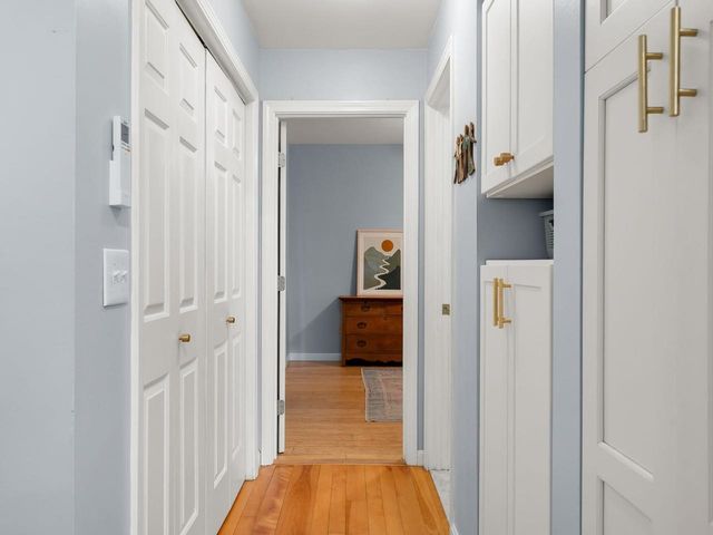 300 Main St Apt 2, Burlington, VT 05401
