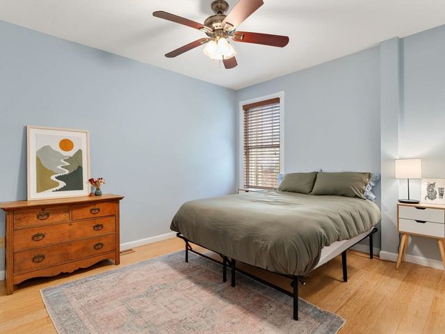 300 Main St Apt 2, Burlington, VT 05401