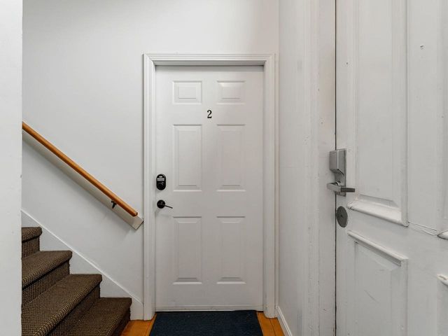 300 Main St Apt 2, Burlington, VT 05401