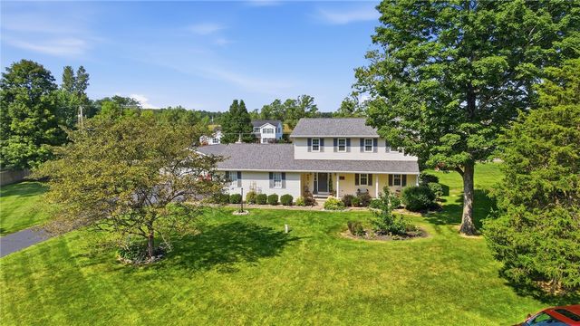 1667 Bending Tree Drive, New Carlisle, OH 45344