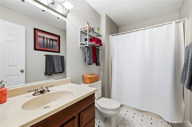 1667 Bending Tree Drive, New Carlisle, OH 45344