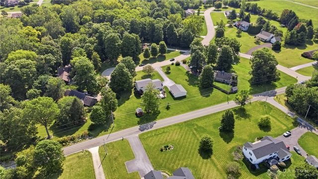 1667 Bending Tree Drive, New Carlisle, OH 45344
