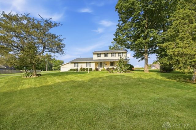 1667 Bending Tree Drive, New Carlisle, OH 45344