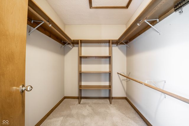 7548 W Ivy Lane, New Palestine, IN 46163