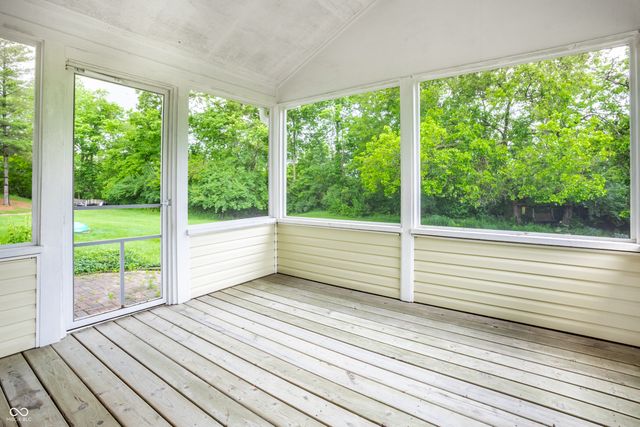 7548 W Ivy Lane, New Palestine, IN 46163