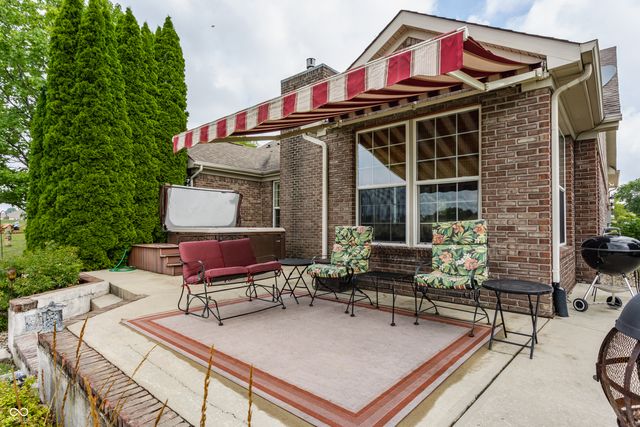 4112 Hickory Ridge Boulevard, Greenwood, IN 46143