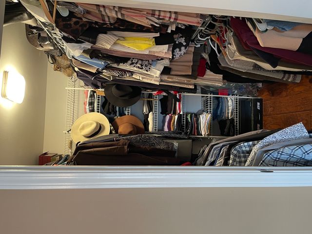 1327 Williamsburg Drive B2, Schaumburg, IL 60193