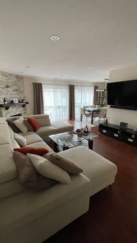 1327 Williamsburg Drive B2, Schaumburg, IL 60193