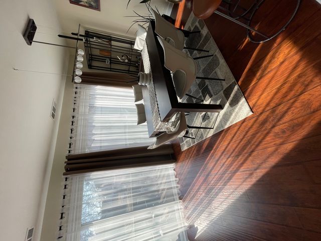 1327 Williamsburg Drive B2, Schaumburg, IL 60193