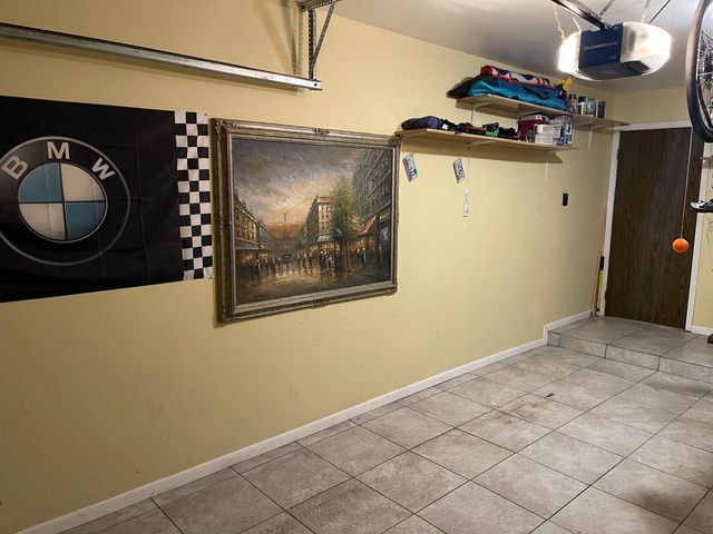 1327 Williamsburg Drive B2, Schaumburg, IL 60193