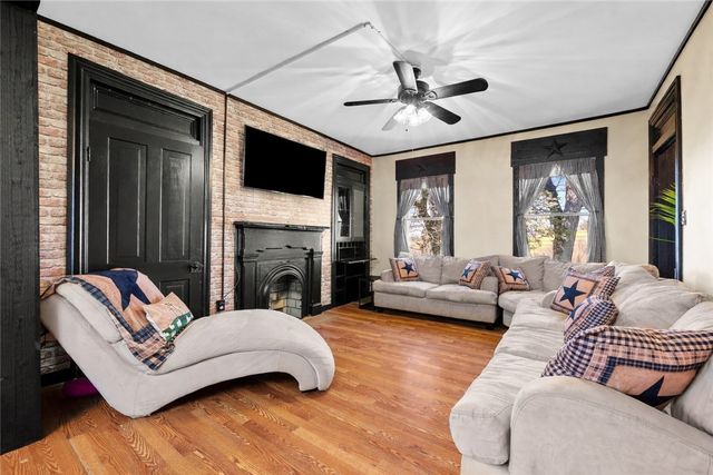 580 Green Valley, Nottingham, PA 15330