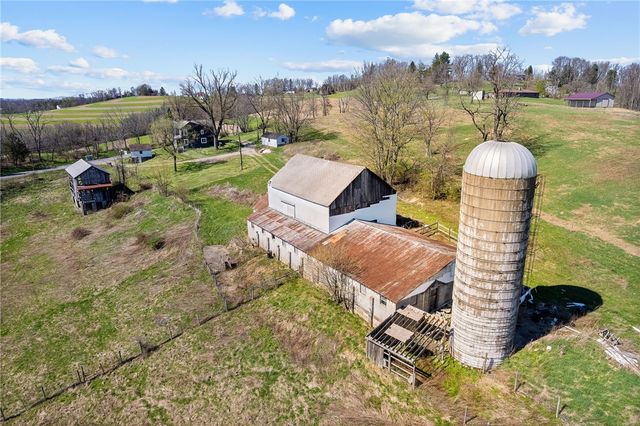 580 Green Valley, Nottingham, PA 15330