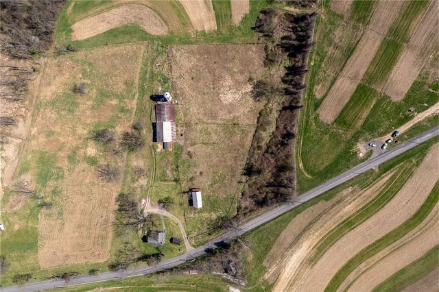 580 Green Valley, Nottingham, PA 15330