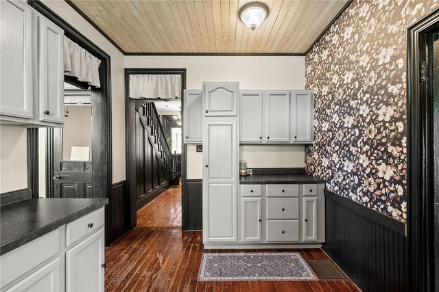 580 Green Valley, Nottingham, PA 15330