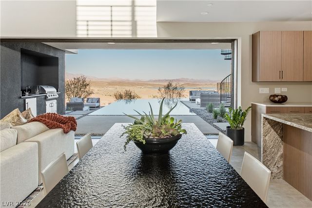 180 Still Shores Street, Henderson, NV 89011