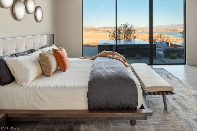 180 Still Shores Street, Henderson, NV 89011