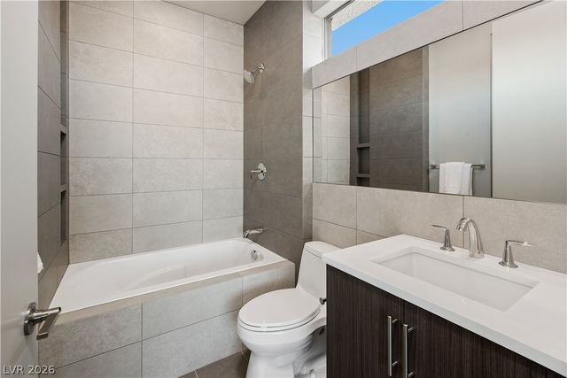 180 Still Shores Street, Henderson, NV 89011