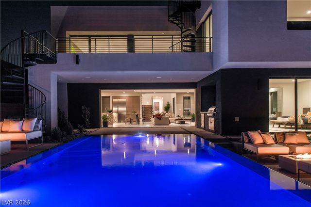 180 Still Shores Street, Henderson, NV 89011
