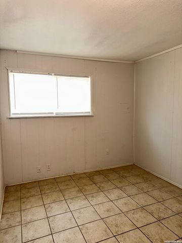 105 Morrill, San Antonio, TX 78214