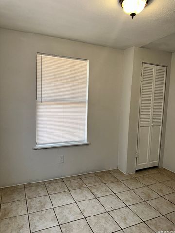 105 Morrill, San Antonio, TX 78214