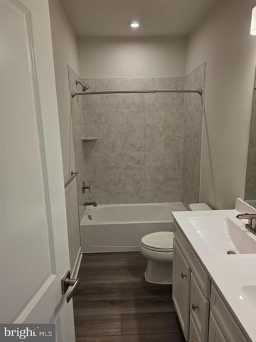 9255 KLAMATH RD, Frederick, MD 21701