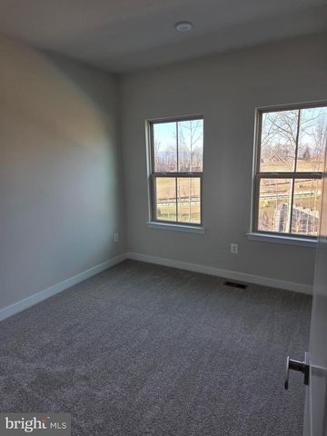 9255 KLAMATH RD, Frederick, MD 21701