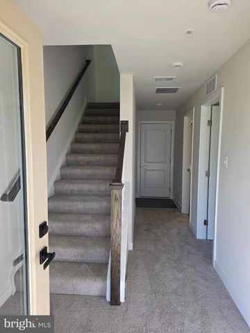 9255 KLAMATH RD, Frederick, MD 21701