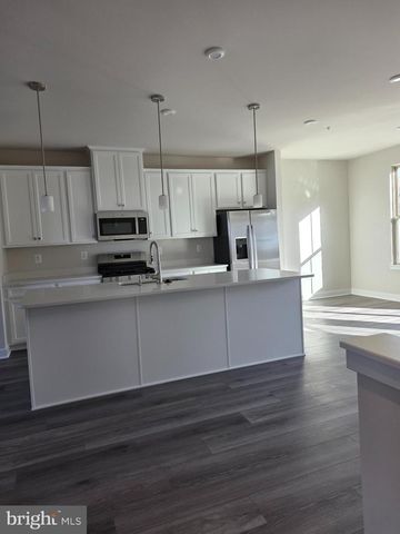 9255 KLAMATH RD, Frederick, MD 21701