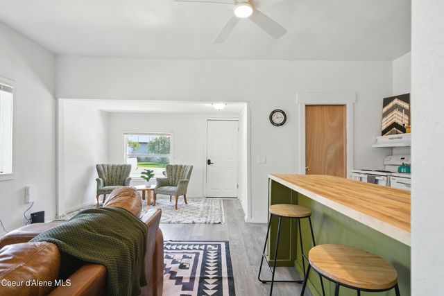 279 Birch AVE, Ponderay, ID 83852