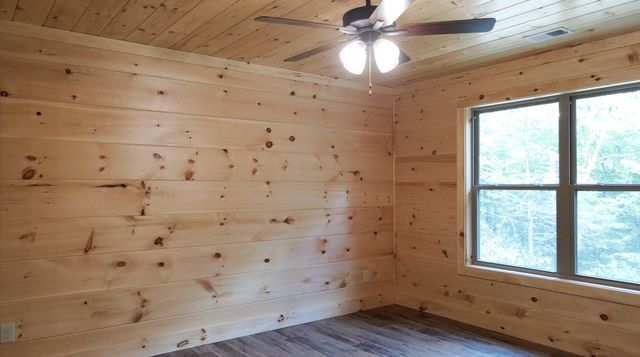 4913 Cote Way, Cosby, TN 37722