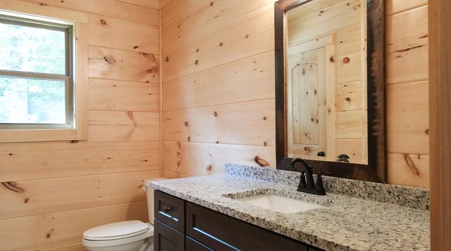 4913 Cote Way, Cosby, TN 37722