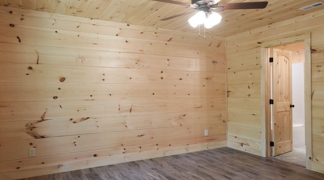 4913 Cote Way, Cosby, TN 37722